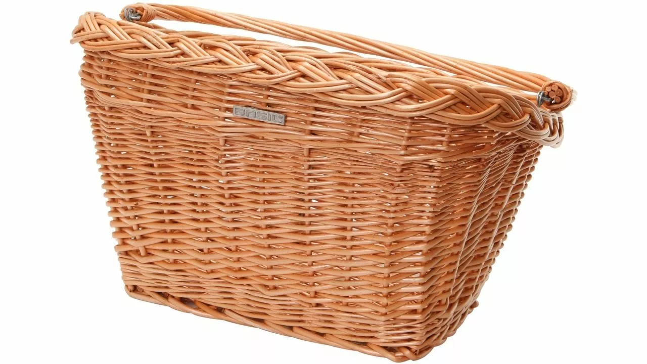 Basil V.R.-Korb Dublin 3 Basil V.R.-Korb Dublin