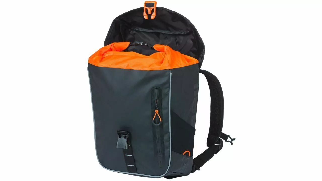 Basil Doppeltasche Miles 4 Basil Doppeltasche Miles – Bild 2